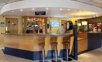 Holiday Inn Express Gloucester - South