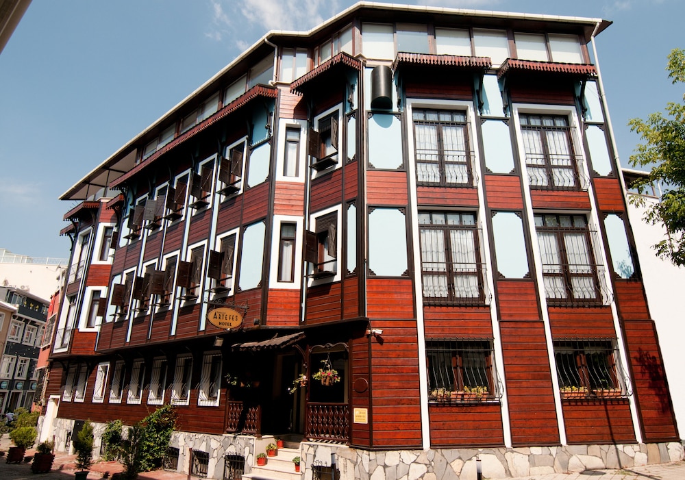 Artefes Hotel Old City & Spa