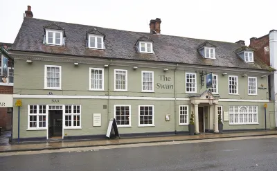 Swan Hotel by Greene King Inns Hotels near Bentley