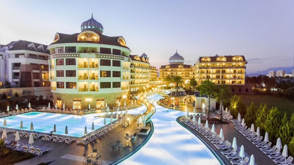 Kirman Belazur Resort & Spa - All Inclusive