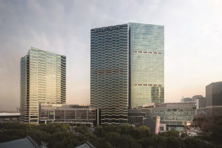 Kerry Hotel Pudong Shanghai Отели рядом с достопримечательностью «Shanghai New International Expo Centre»