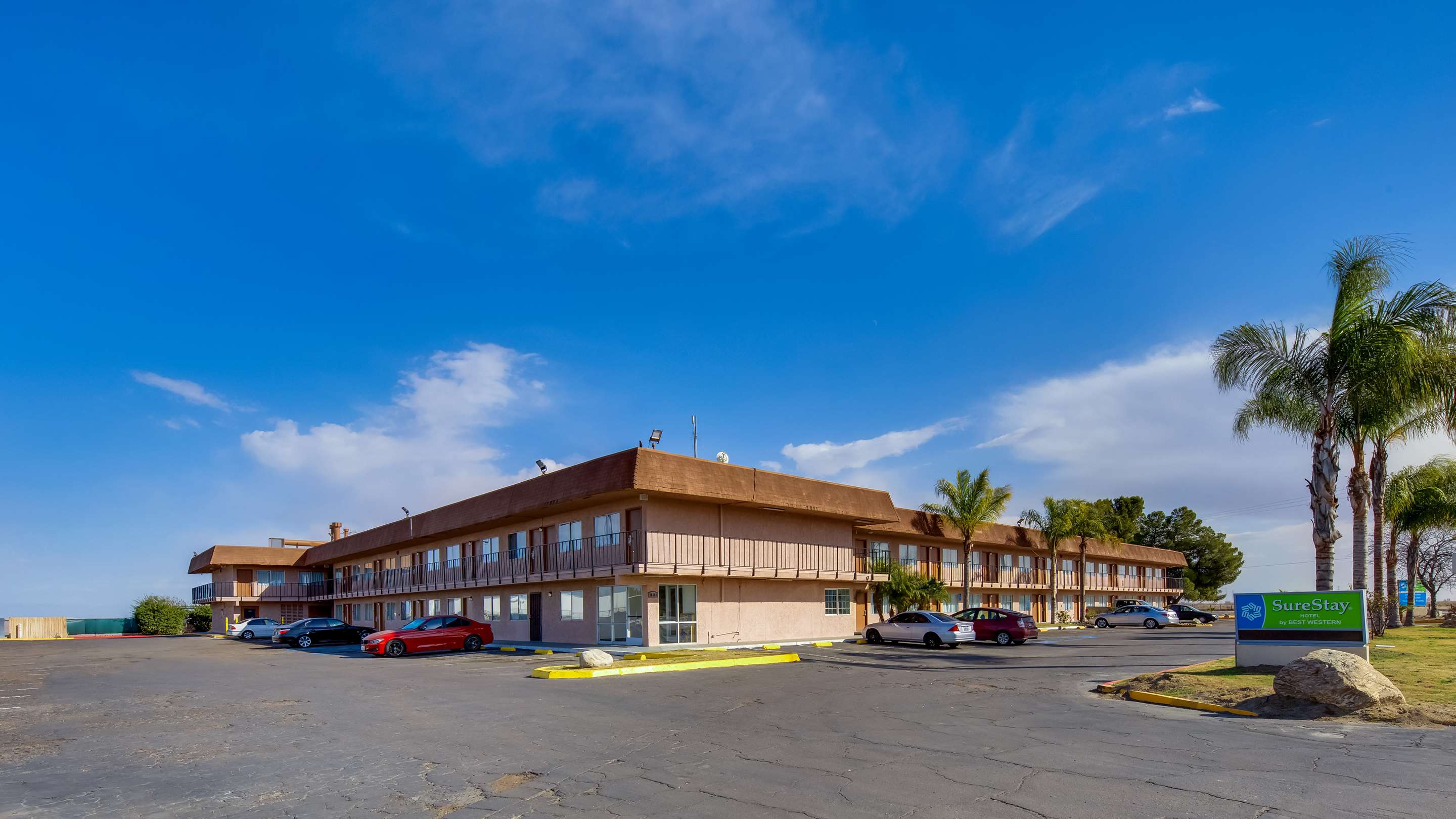 SureStay Hotel by Best Western Buttonwillow