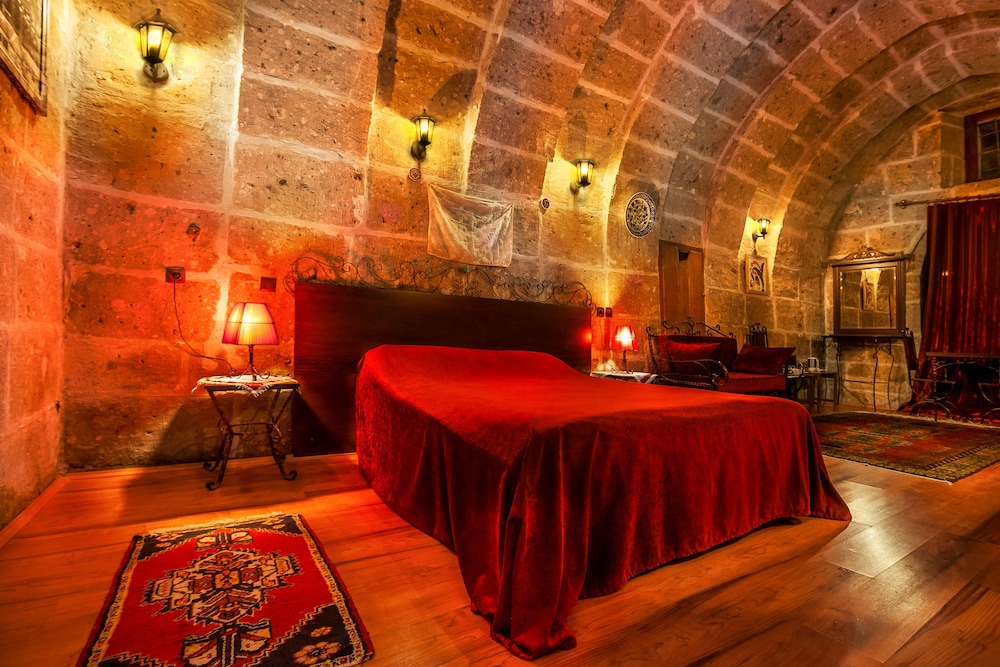 Cappadocia Antique Gelveri Cave Hotel