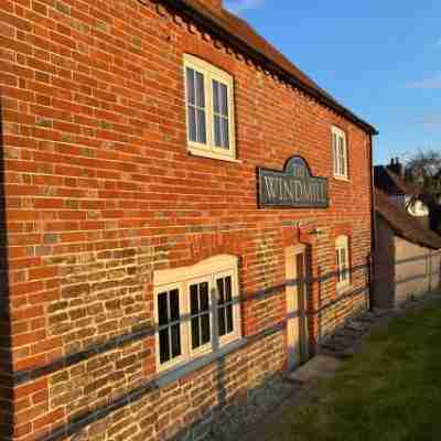 The Windmill Inn Hotel Exterior