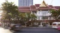 Montien Hotel Surawong Bangkok Hotel in zona Ashton Chula Silom