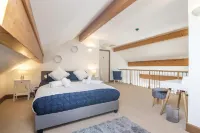 Marina View - 3 Bedroom Apartment - Milford Marina - Apartments
