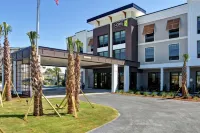 Home2 Suites by Hilton Jekyll Island Hotels in der Nähe von Sempervirens Trailhead