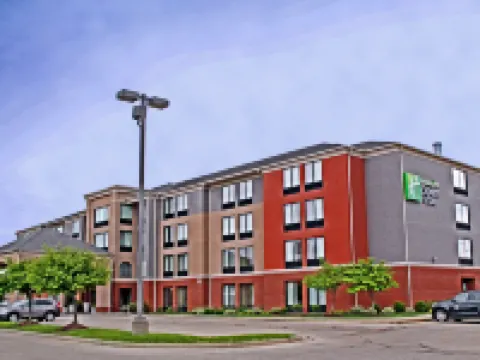 Holiday Inn Express & Suites CAPE GIRARDEAU I-55 by IHG Hotels in Cape Girardeau