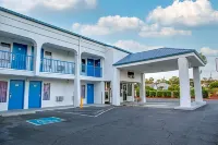 Sandcastle Inn Hotel di Tybee Island