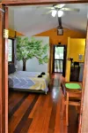 Treetop Cottage Escape in Tropical Garden Near San Ignacio のホテル