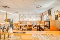 COOEE alpin Hotel Kitzbüheler Alpen - bar