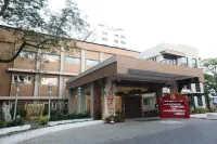 New Woodlands Hotel Hotel dekat Sri Ramakrishna Math