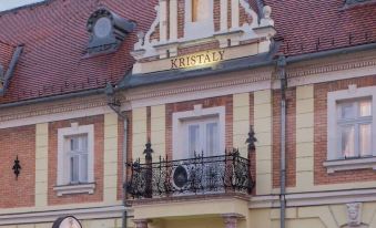 Hotel Kristály and Esterházy Restaurant