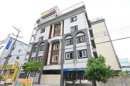 Gwangyang Ribera Отели в г. Кванъян