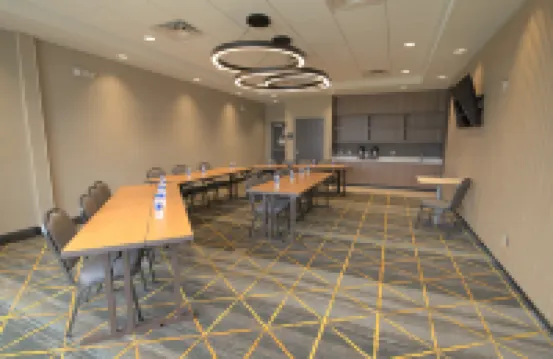 Holiday Inn & Suites HOPKINSVILLE - CONVENTION CTR by IHG