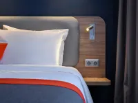 Holiday Inn Express ALMATY by IHG Hotel di Almaty