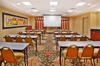 Holiday Inn Express & Suites Atlanta-Cumming Hotels in Cumming
