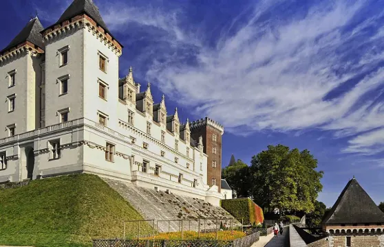 宜必思波城中心酒店