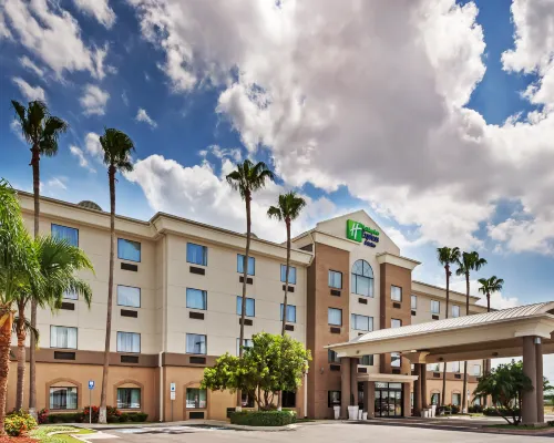 Holiday Inn Express & Suites PHARR by IHG Hotels in Pharr