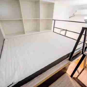 餘蜀勤特色民宿（建國中路分店） Rooms