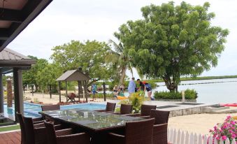 Landers Bay Resort & Spa Fiji - Adults Only - Housity