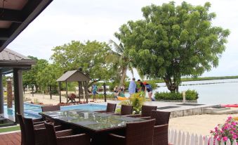 Landers Bay Resort & Spa Fiji - Adults Only