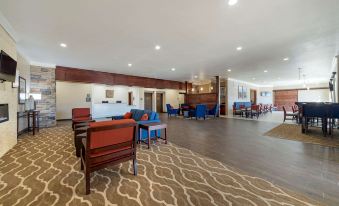 Comfort Inn & Suites Harrah