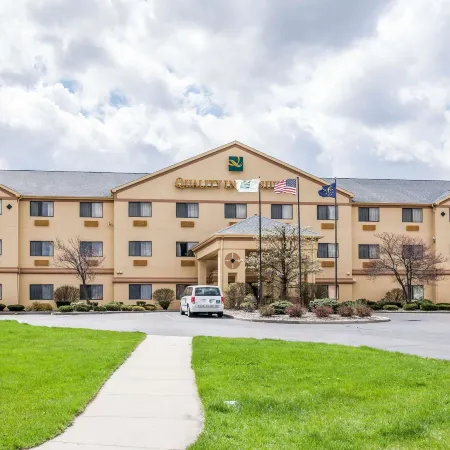 Quality Inn & Suites South Bend Airport