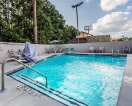 Quality Inn & Suites Stockbridge Atlanta South I-75 - Pools
