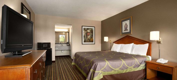 Super 8 by Wyndham Chattanooga/East Ridge Hotels in Hamilton County
