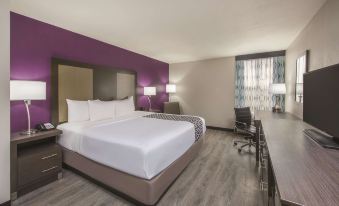 La Quinta Inn & Suites by Wyndham Festus - St. Louis South