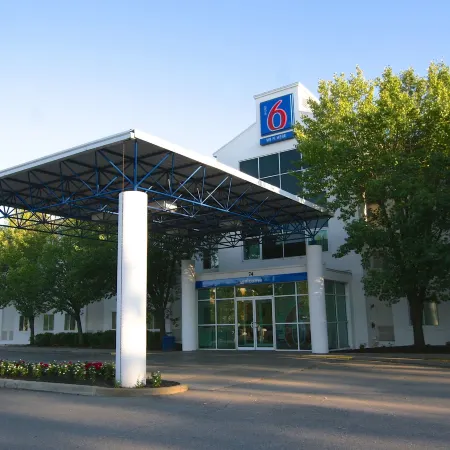 Motel 6 Colchester, VT - Burlington