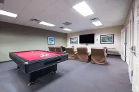 Bakken Airport Xwa Hotel & Studios - gimnasio