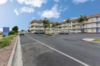 Motel 6 Watsonville, CA - Monterey Area - Bãi đậu xe