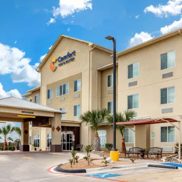 Comfort Inn & Suites Lakeside