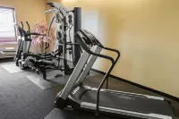 Comfort Inn Crystal Lake - Algonquin - gimnasio