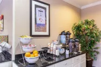 Comfort Inn South Tulsa - Woodland Hills - breakfast