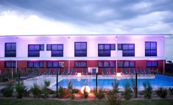 Best Western Hotel de la Cite and Spa - Housity