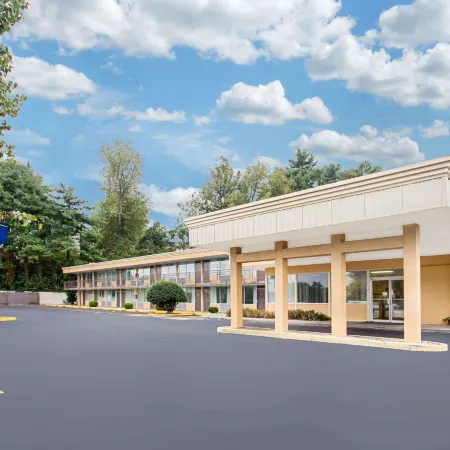 Bristol Parkway Inn