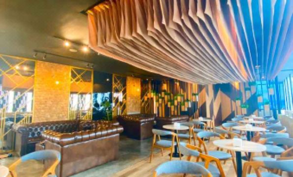 Zoom Hotel Mulawarman - Housity