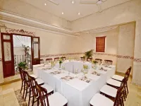 โรงแรม Arcangel