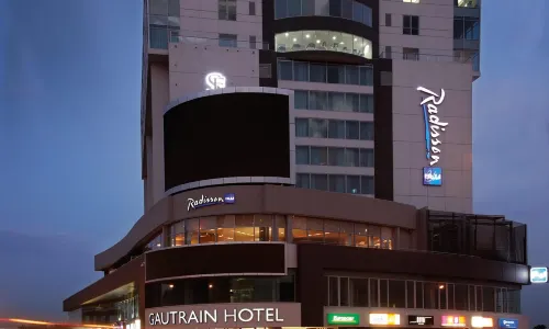 Radisson Blu Gautrain Hotel, Sandton Johannesburg