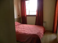 Saint Ivan Ski Apartments Hotels in Dobrinishte