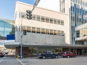 Frontdesk R&T Lofts Downtown des Moines