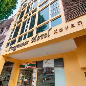 Fragrance Hotel - Kovan Các khách sạn gần Sân Bay Seletar
