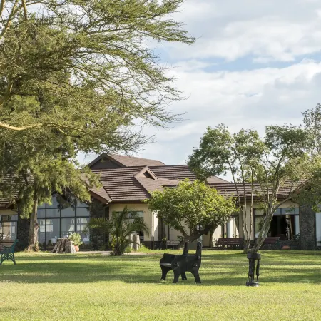 Sweetwaters Serena Camp