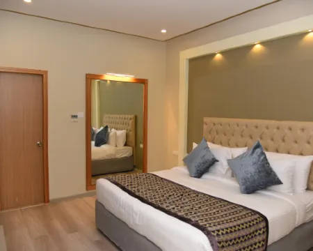 納文芒果酒店 達文蓋雷縣酒店