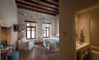 Serenissima Boutique Hotel