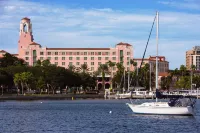 The Vinoy Resort & Golf Club, Autograph Collection Hotels near متحف سلفادور دالي