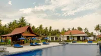 Ketapang Indah Hotel - Beach